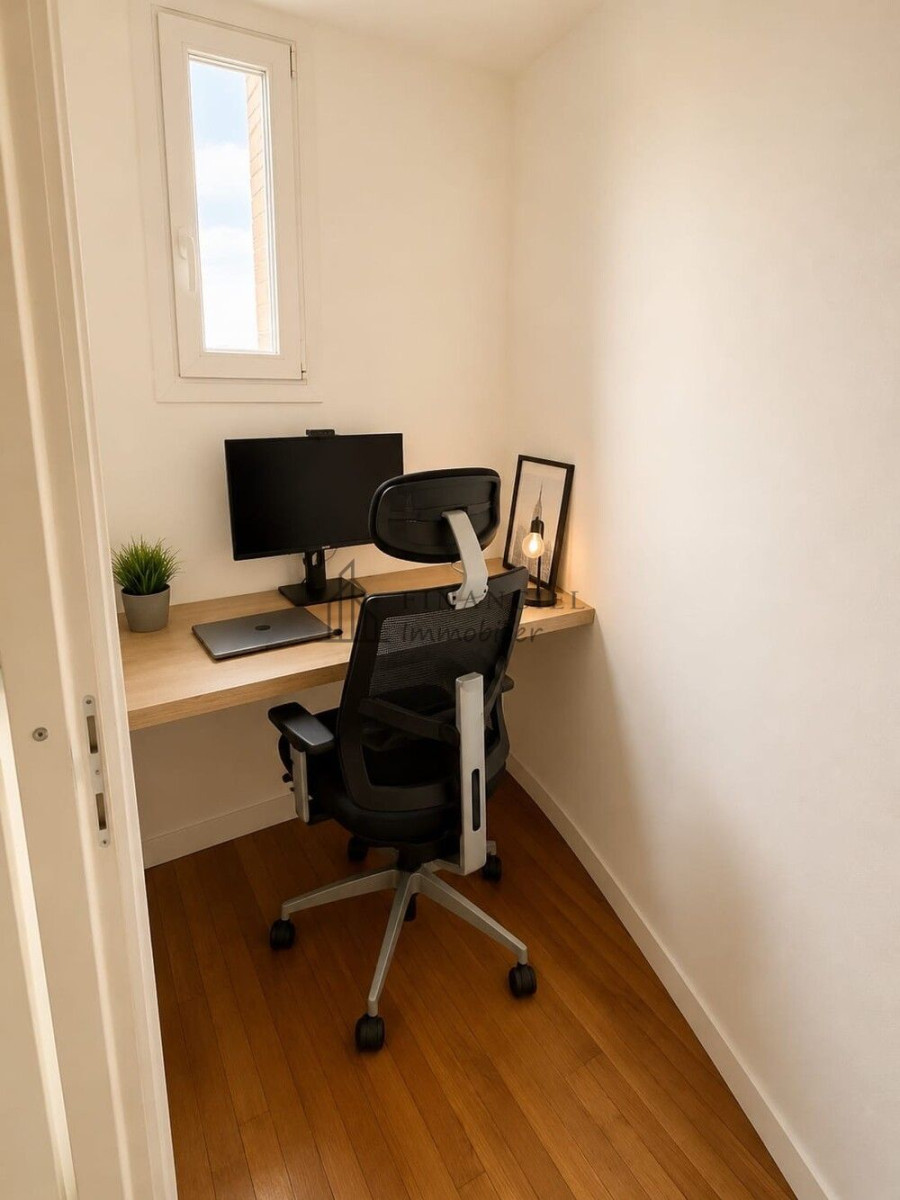 
                                                Vente
                                                 VEND SUPERBE 2 PIECES - 43 M²