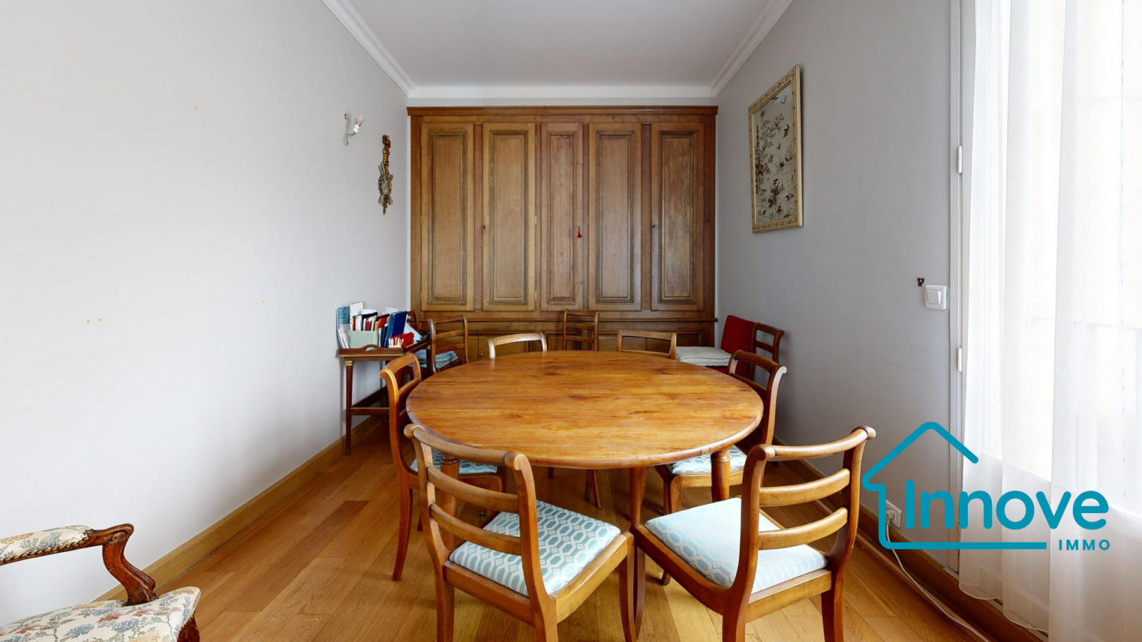 
                                                Vente
                                                 Vente appartement 5 pièces - Versailles Rive droite