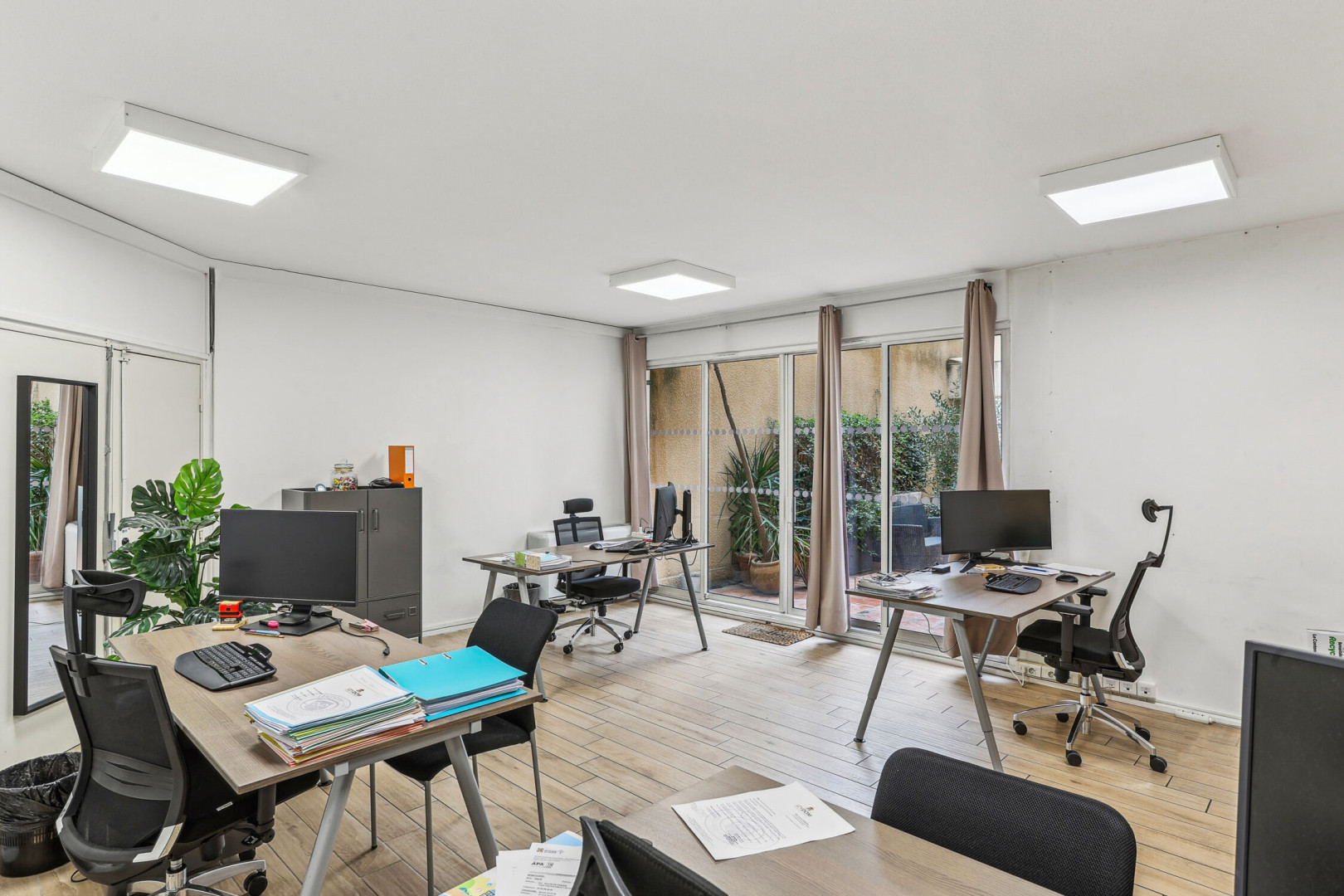 
                                                Vente
                                                 Vente Bureaux Aix-en-Provence 13090