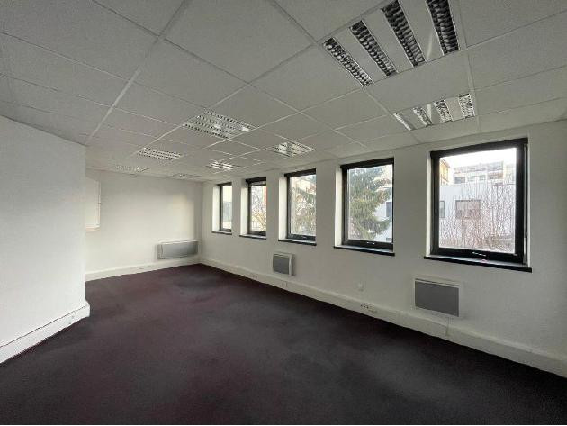 
                                                Vente
                                                 Vente Bureaux Courbevoie 92400