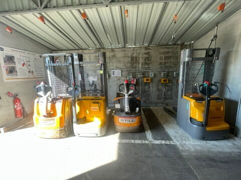 
                                                Vente
                                                 Vente Bureaux Fuveau 13710