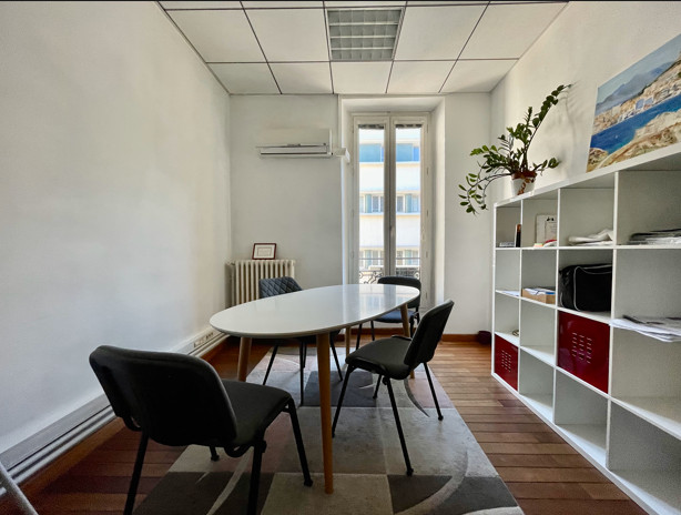 
                                                Vente
                                                 Vente Bureaux Marseille 13001