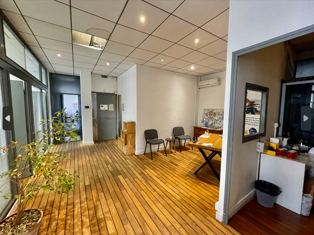 
                                                Vente
                                                 Vente Bureaux Marseille 13001