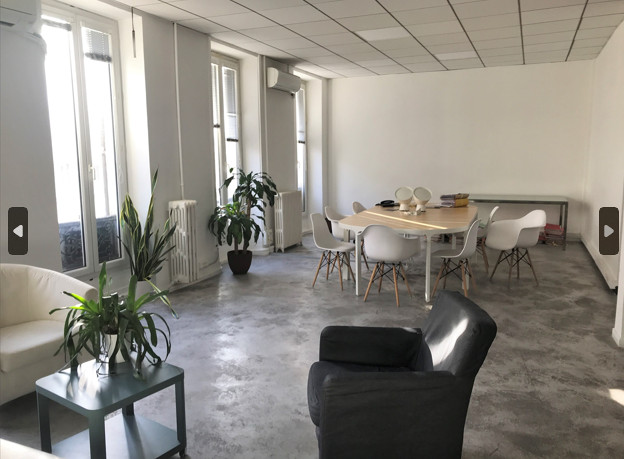 
                                                Vente
                                                 Vente Bureaux Marseille 13001