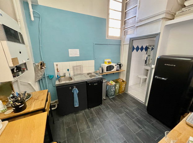 
                                                Vente
                                                 Vente Bureaux Marseille 13001