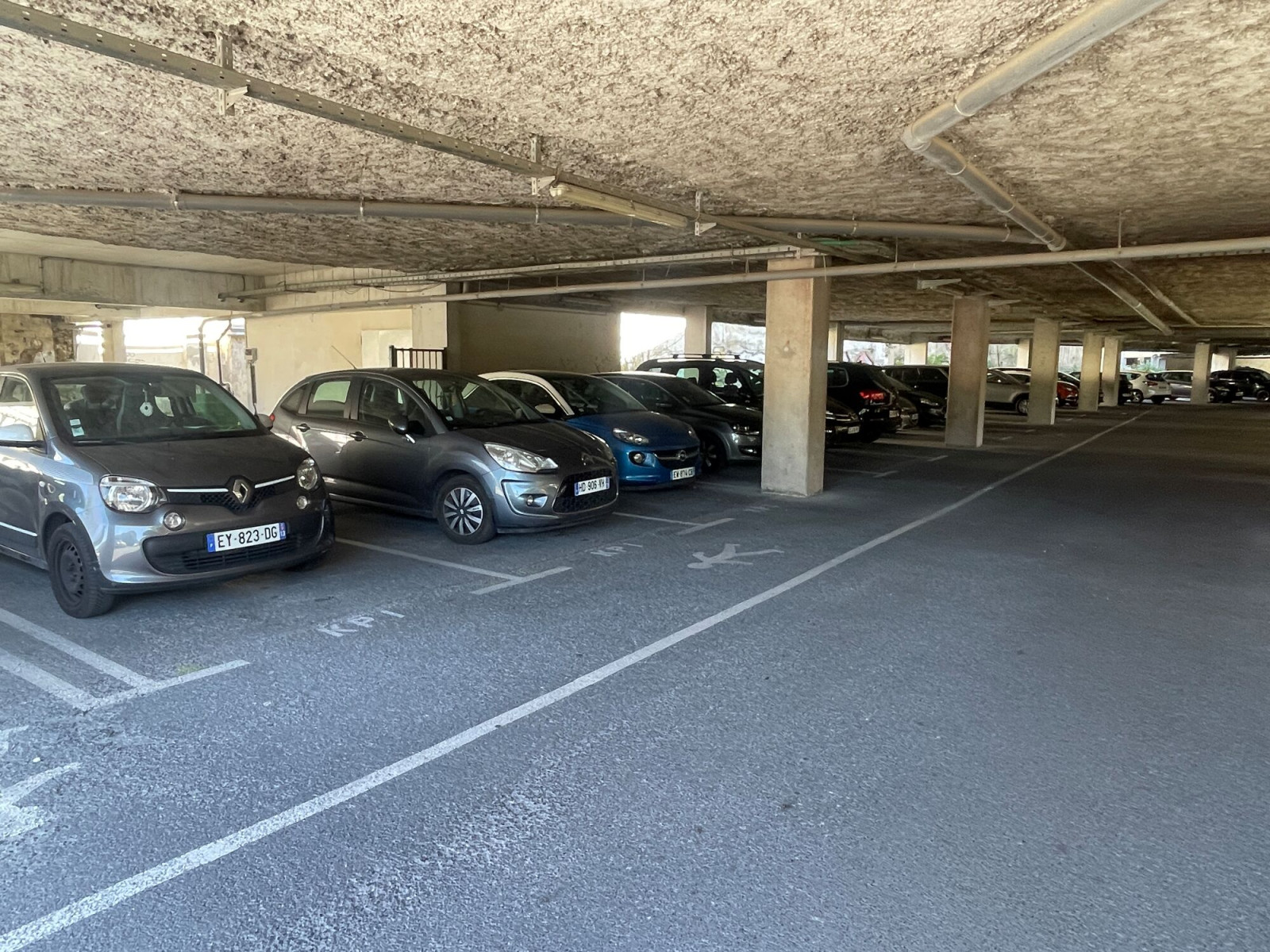 
                                                Vente
                                                 Vente Bureaux Marseille 13011