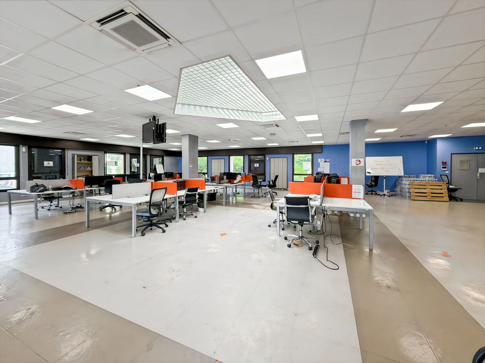 
                                                Vente
                                                 Vente Bureaux Marseille 13016