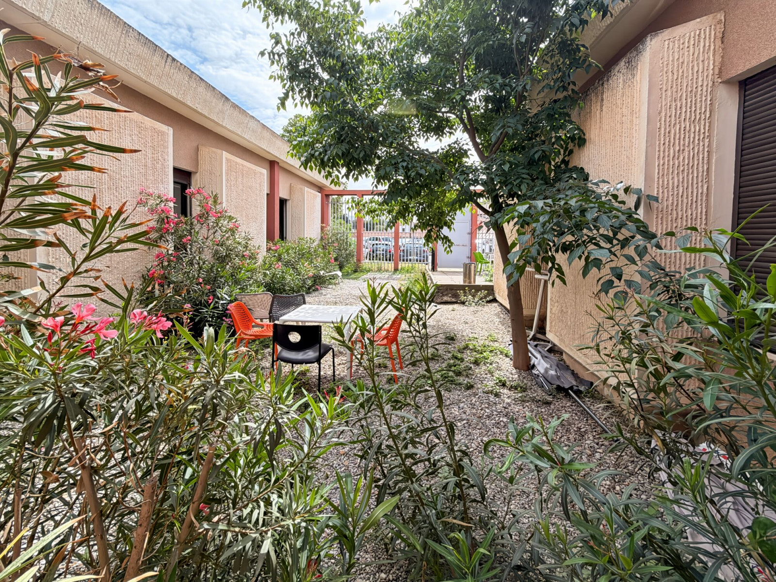 
                                                Vente
                                                 Vente Bureaux Marseille 13016