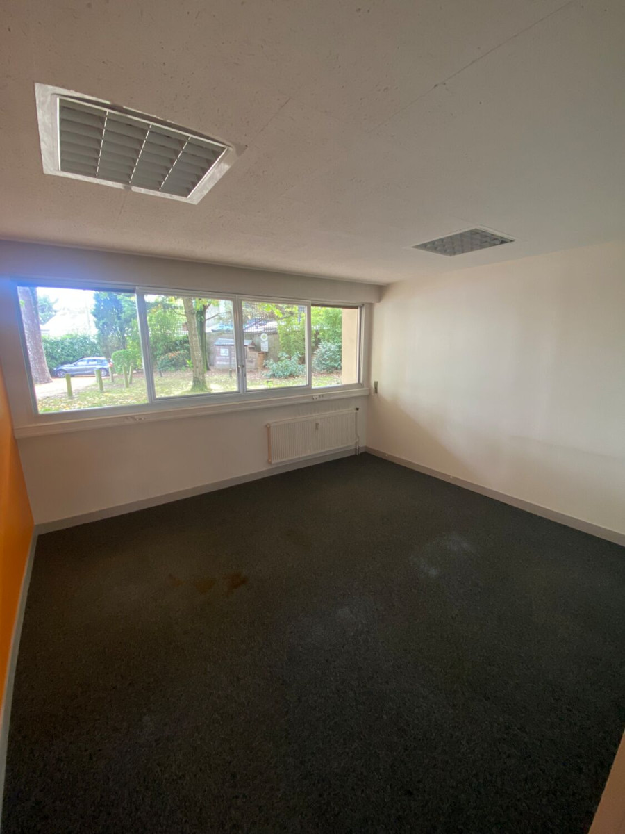 
                                                Vente
                                                 Vente Bureaux Nantes 44000