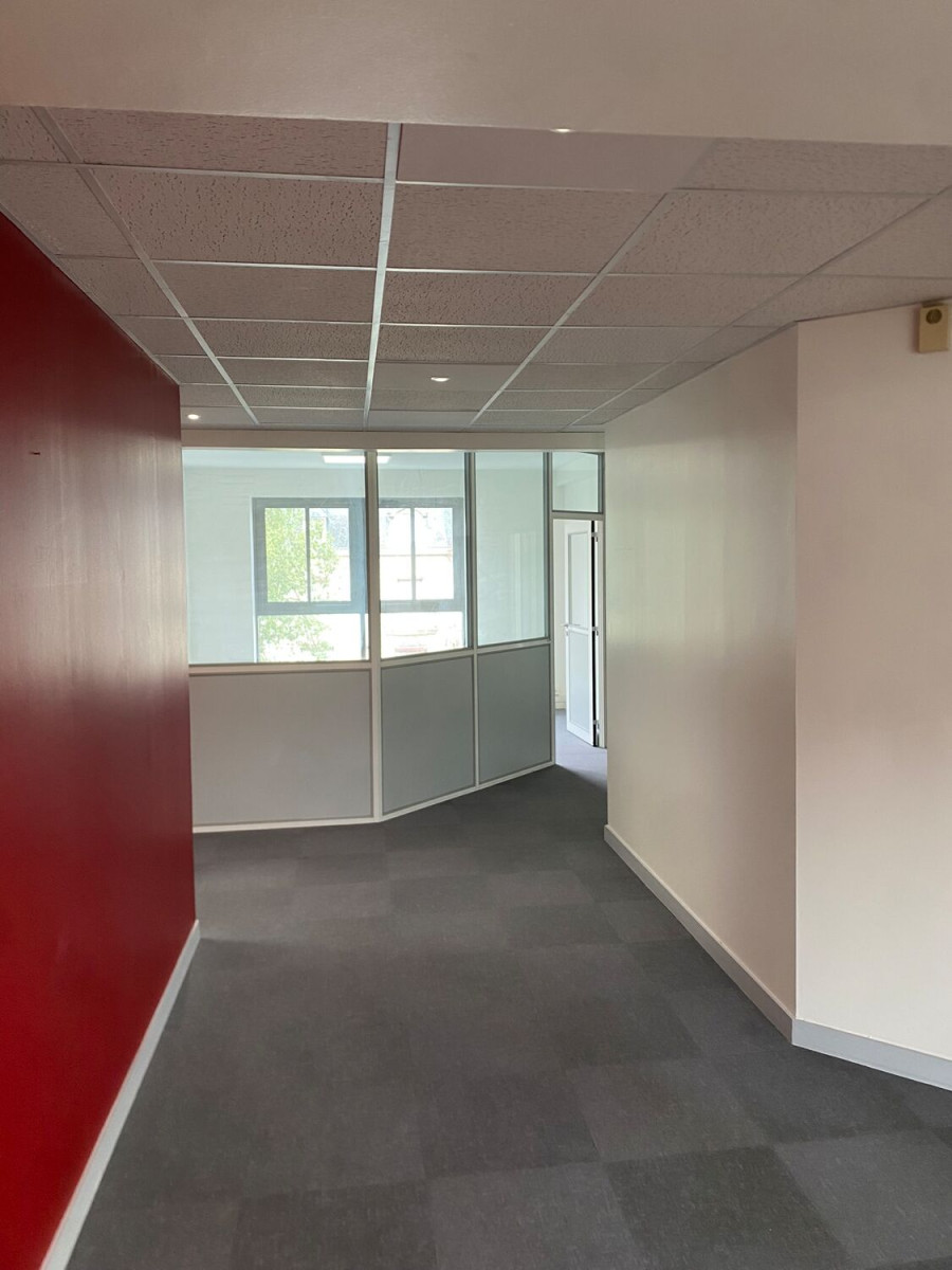 
                                                Vente
                                                 Vente Bureaux Nantes 44000
