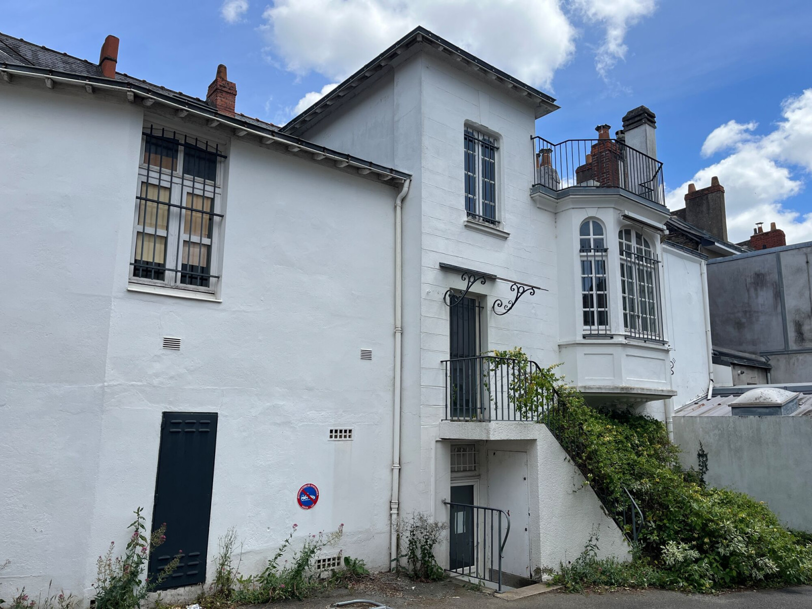 
                                                Vente
                                                 Vente Bureaux Nantes 44000