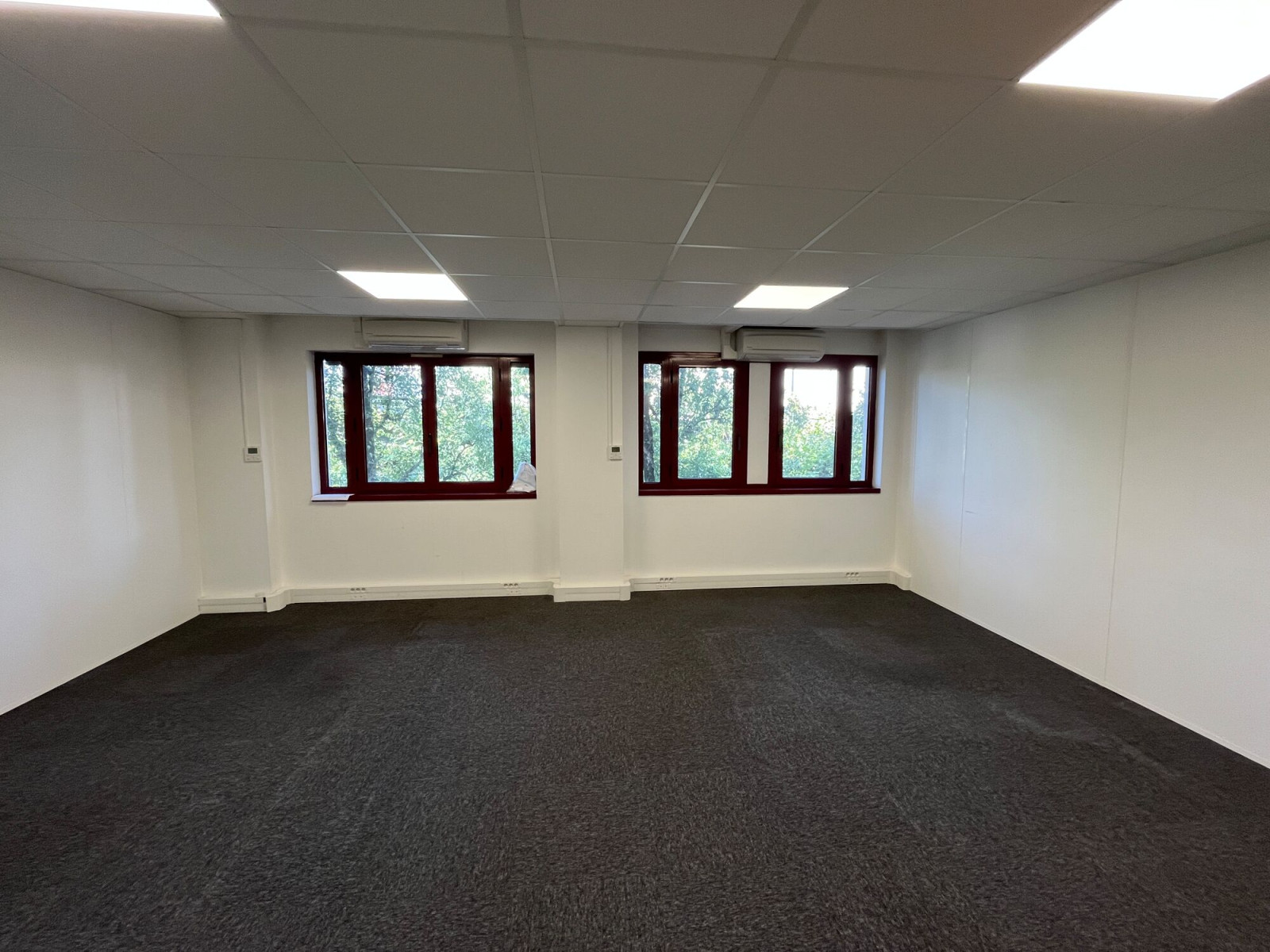 
                                                Vente
                                                 Vente Bureaux Nantes 44000