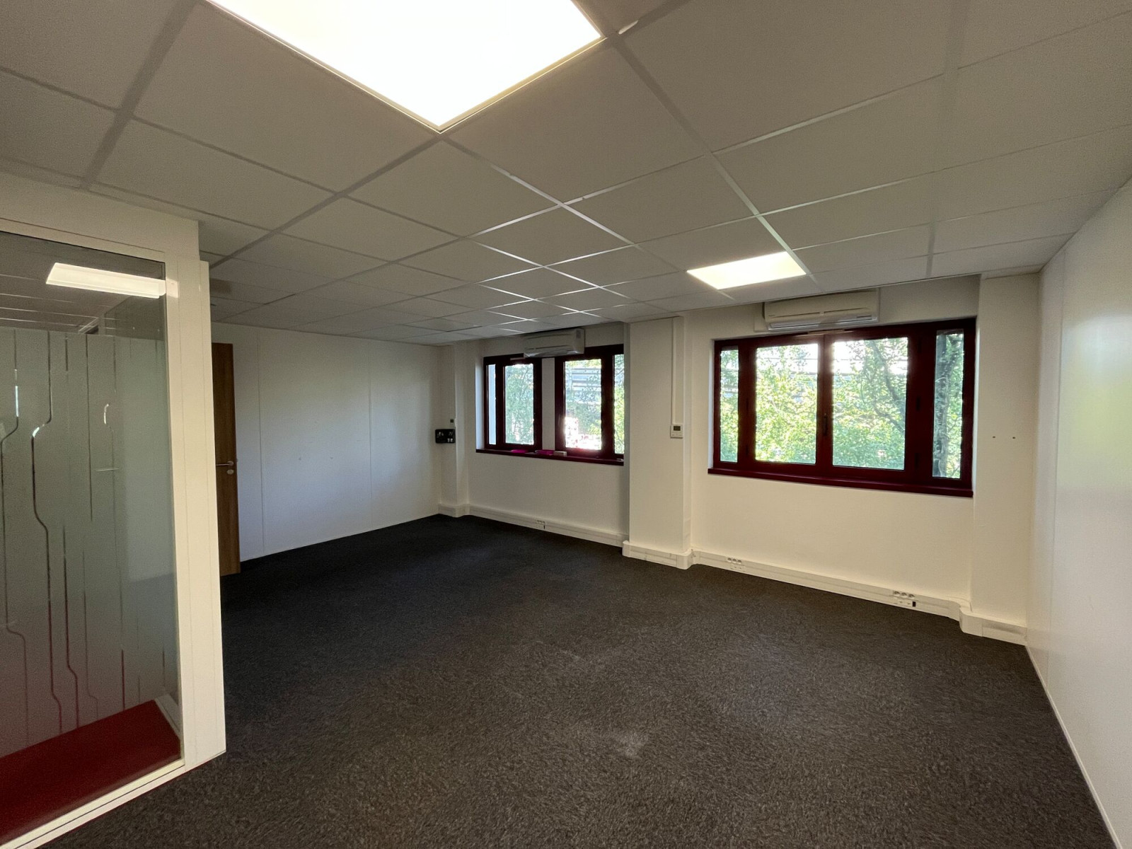 
                                                Vente
                                                 Vente Bureaux Nantes 44000