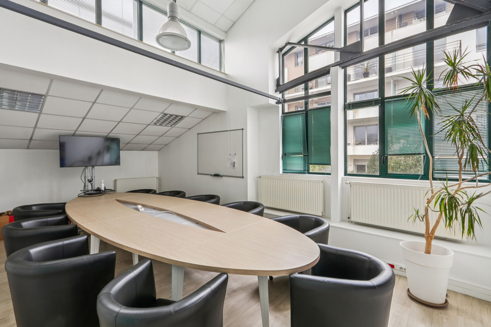 
                                                Vente
                                                 Vente Bureaux Nantes 44100