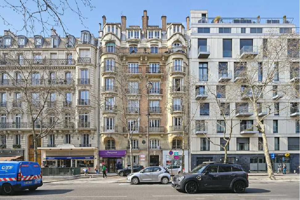 
                                                Vente
                                                 Vente Bureaux Paris 75007