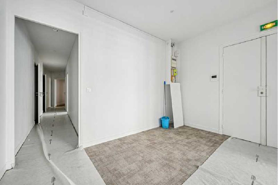 
                                                Vente
                                                 Vente Bureaux Paris 75007