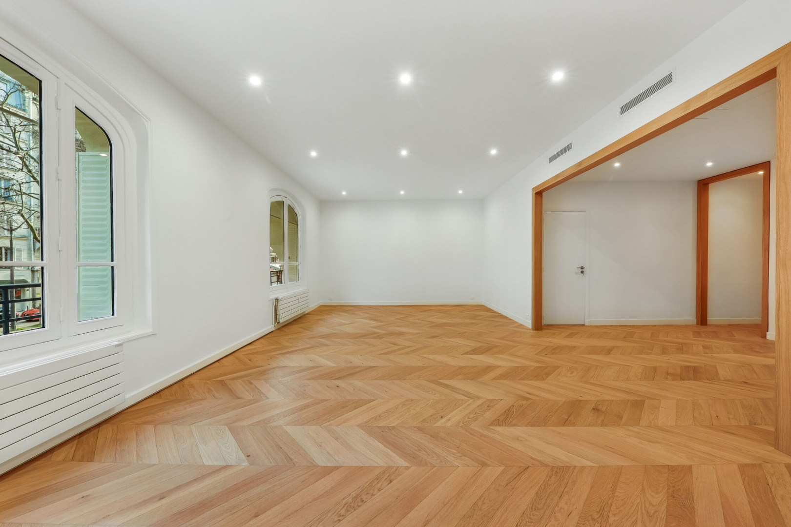 
                                                Vente
                                                 Vente Bureaux Paris 75007