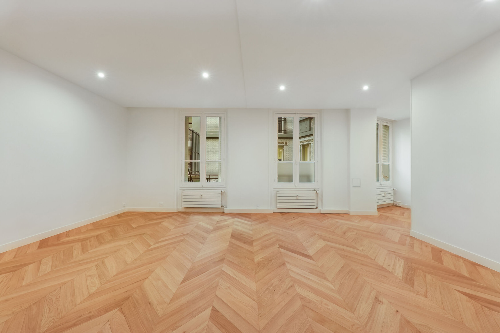 
                                                Vente
                                                 Vente Bureaux Paris 75007