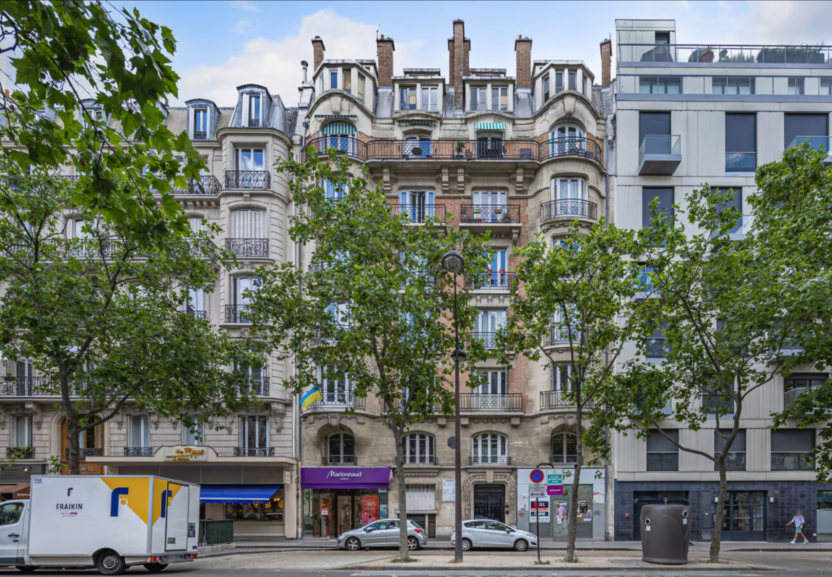 
                                                Vente
                                                 Vente Bureaux Paris 75007