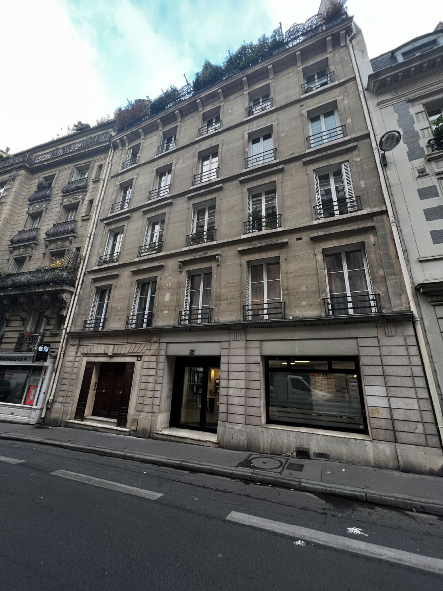 
                                                Vente
                                                 Vente Bureaux Paris 75009