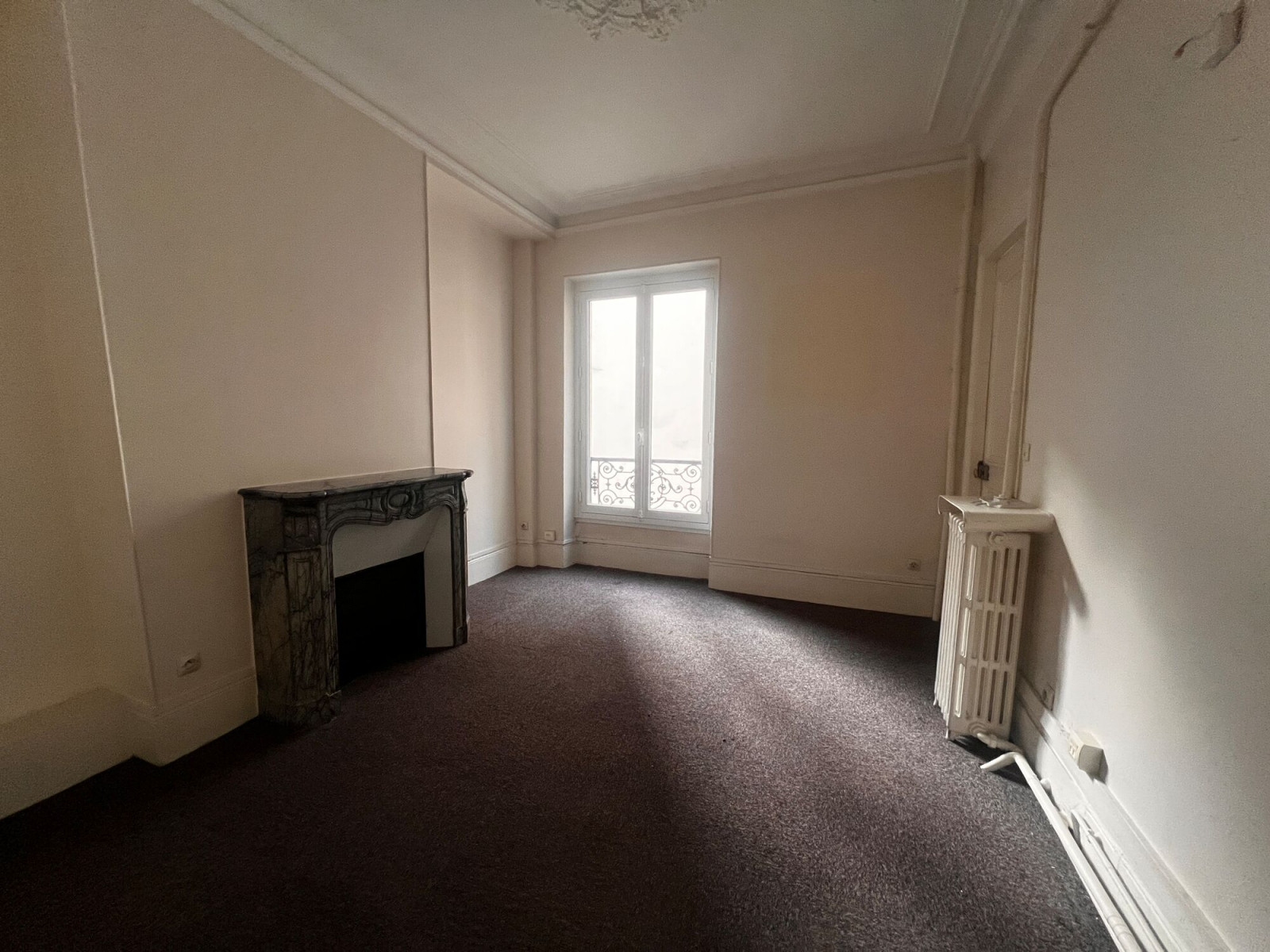 
                                                Vente
                                                 Vente Bureaux Paris 75009