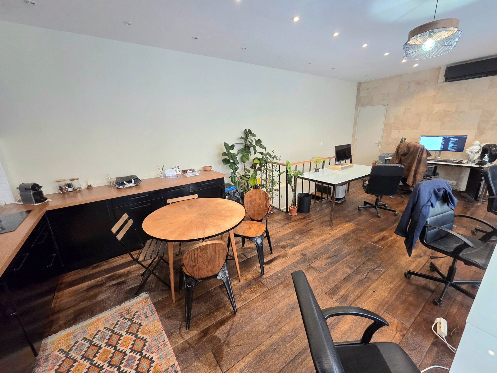 
                                                Vente
                                                 Vente Bureaux Paris 75011