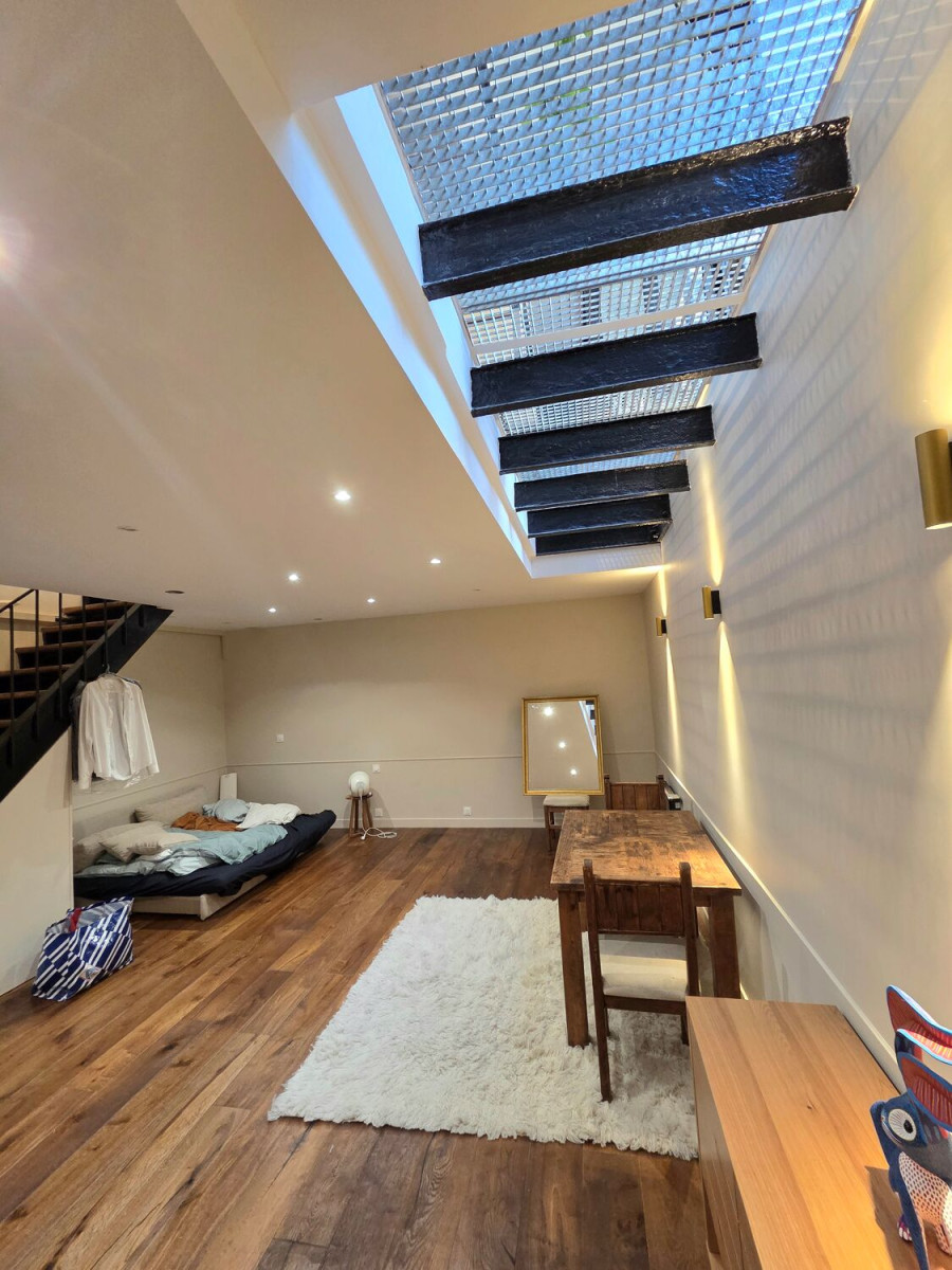 
                                                Vente
                                                 Vente Bureaux Paris 75011