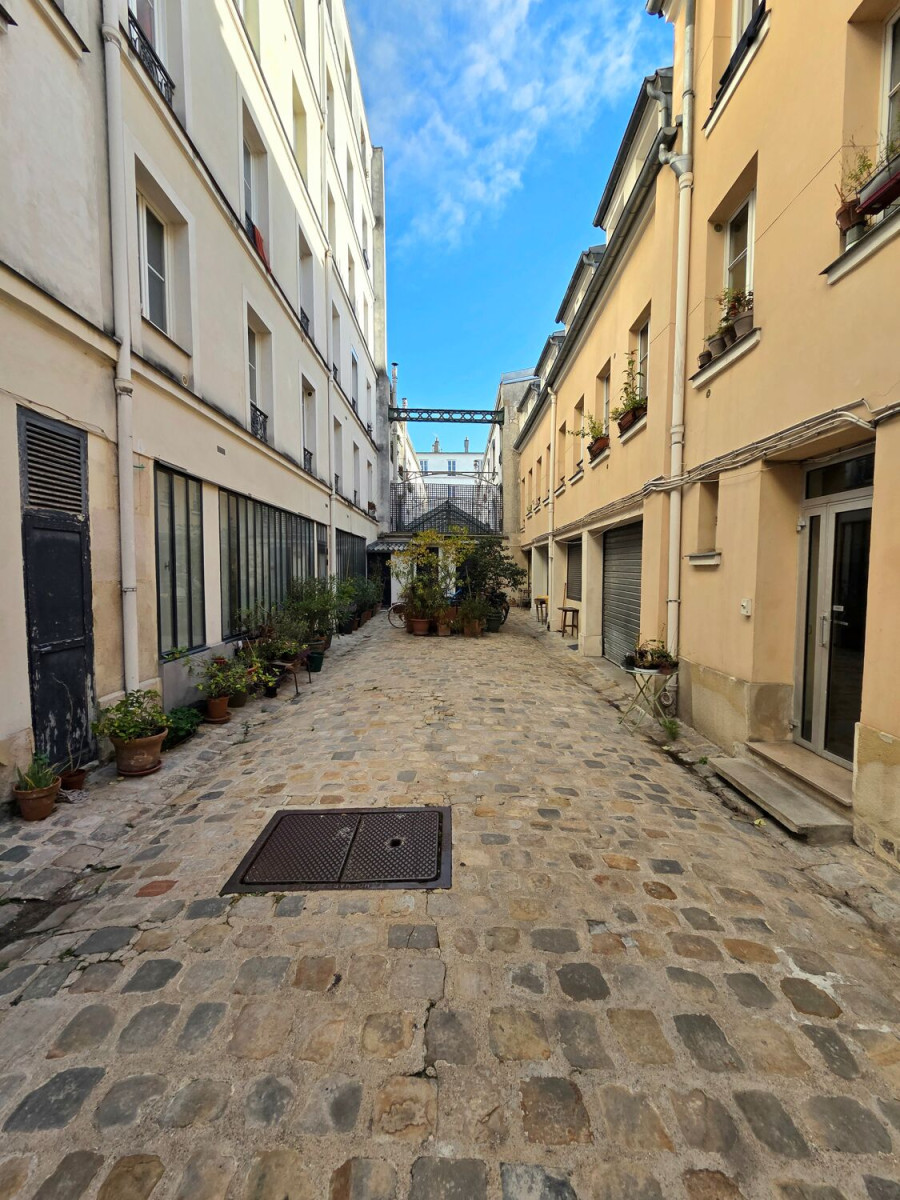
                                                Vente
                                                 Vente Bureaux Paris 75011