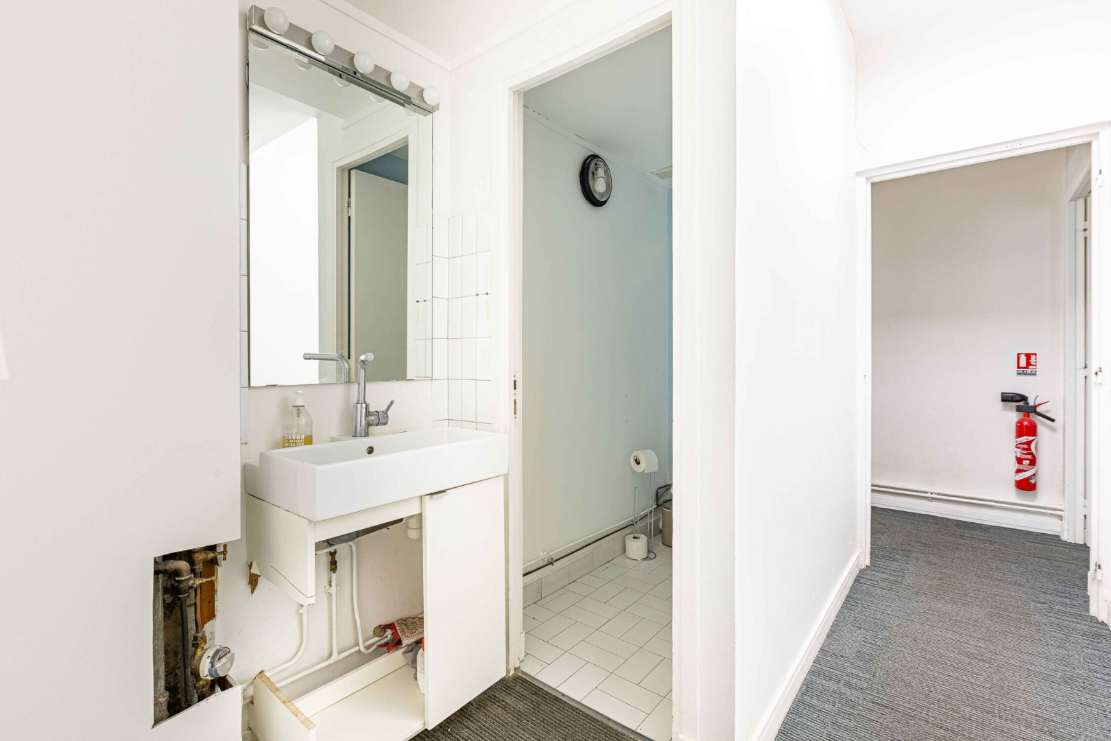 
                                                Vente
                                                 Vente Bureaux Paris 75014