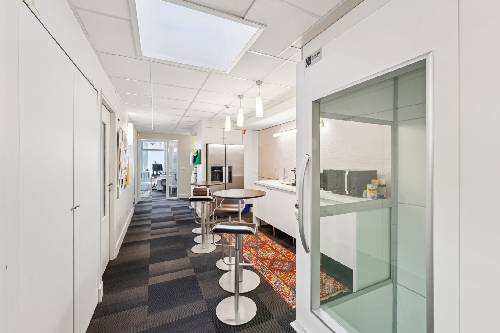 
                                                Vente
                                                 Vente Bureaux Paris 75017