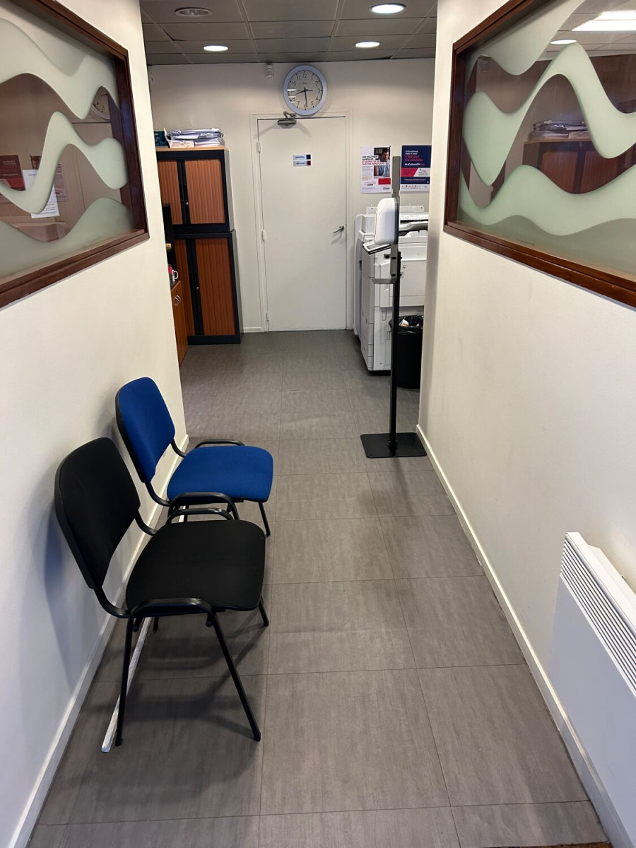 
                                                Vente
                                                 Vente Bureaux Paris 75020