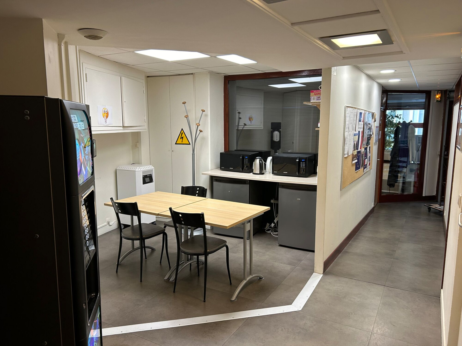 
                                                Vente
                                                 Vente Bureaux Paris 75020