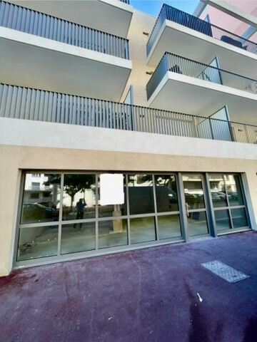 
                                                Vente
                                                 Vente Bureaux Toulon 83200