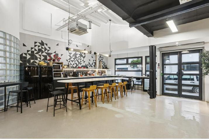 
                                                Vente
                                                 Vente et location Bureaux Boulogne-Billancourt 92100
