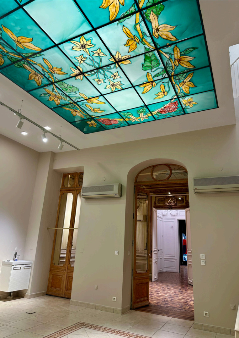 
                                                Vente
                                                 Vente et location Bureaux Marseille 13006