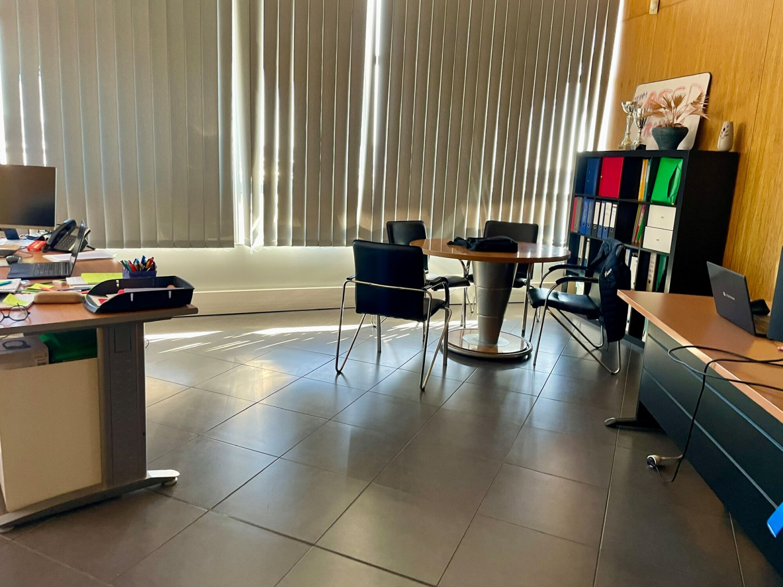 
                                                Vente
                                                 Vente et location Bureaux Marseille 13016