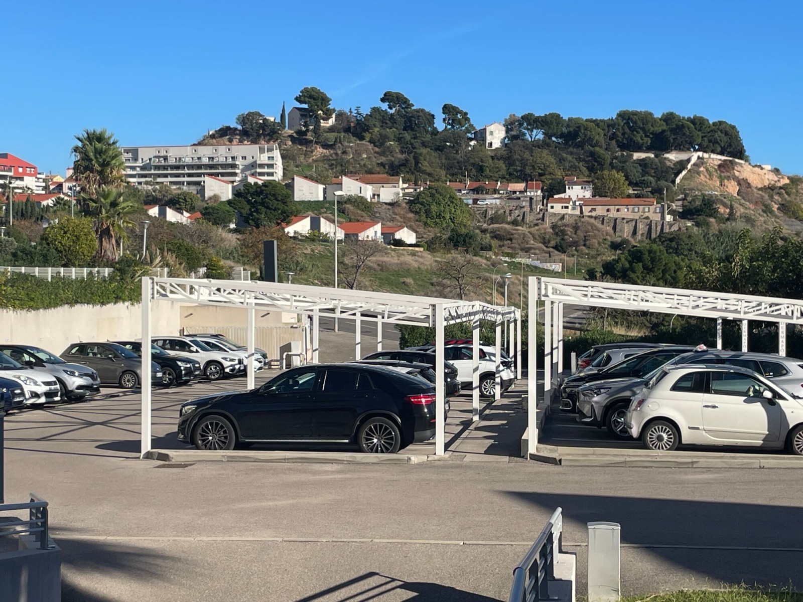 
                                                Vente
                                                 Vente et location Bureaux Marseille 13016