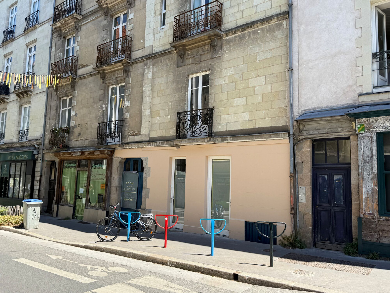
                                                Vente
                                                 Vente et location Bureaux Nantes 44000