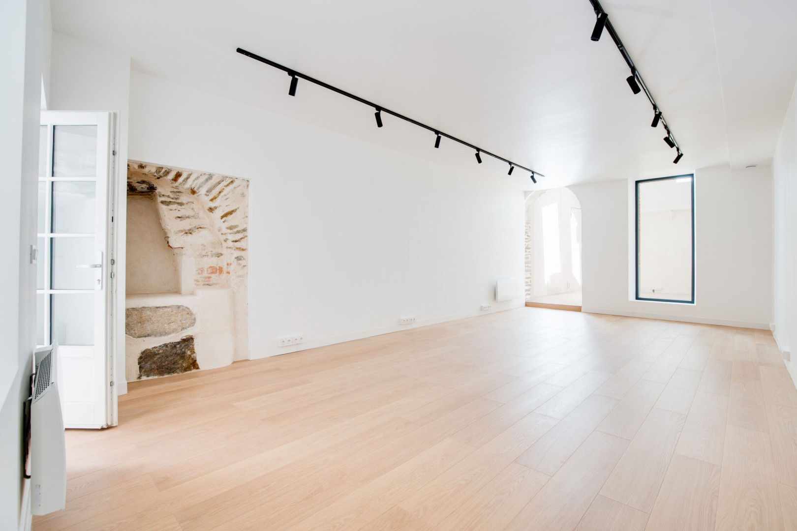 
                                                Vente
                                                 Vente et location Bureaux Nantes 44000