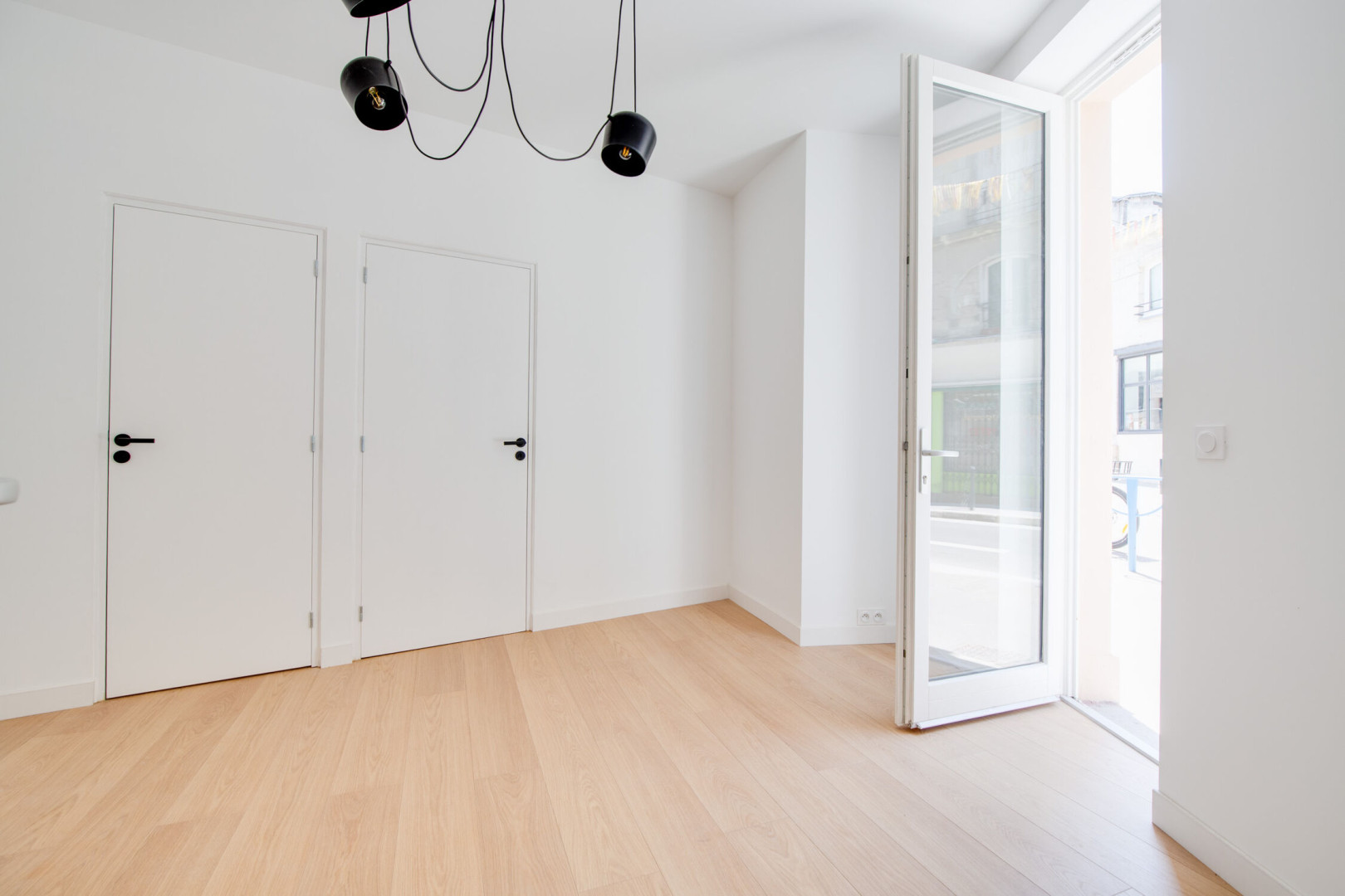 
                                                Vente
                                                 Vente et location Bureaux Nantes 44000