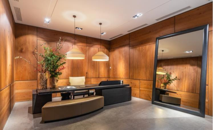 
                                                Vente
                                                 Vente et location Bureaux Paris 75007