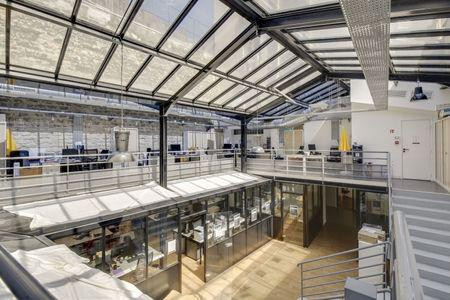 
                                                Vente
                                                 Vente et location Bureaux Paris 75010