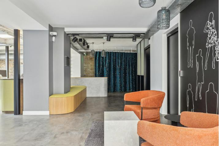 
                                                Vente
                                                 Vente et location Bureaux Paris 75010