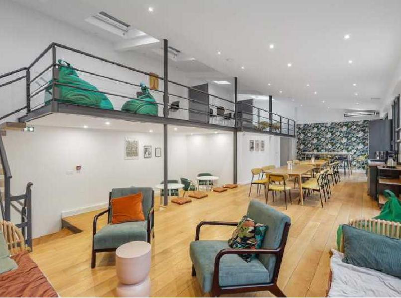 
                                                Vente
                                                 Vente et location Bureaux Paris 75017