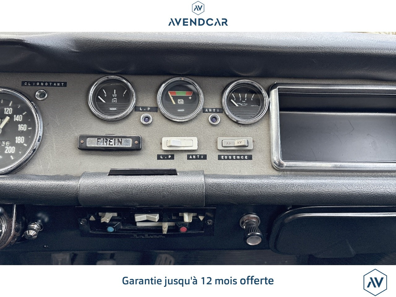 
                                                Voiture
                                                 Véritable Renault 8 GORDINI 1300 MATCHING NUMBERS