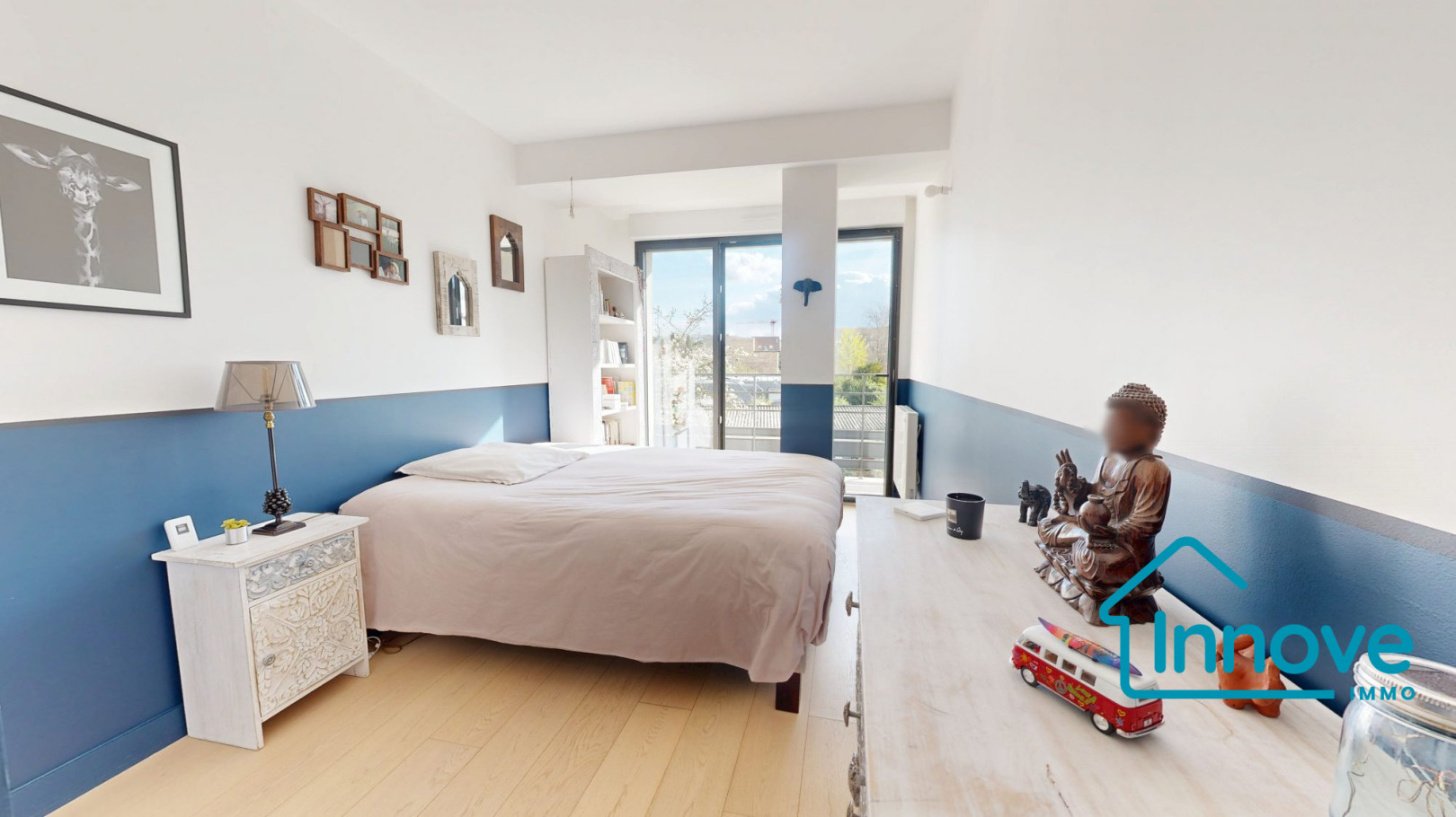 
                                                Vente
                                                 VERSAILLES Montbauron- appartement 93 m²- 3 chambres_ Balcon vu