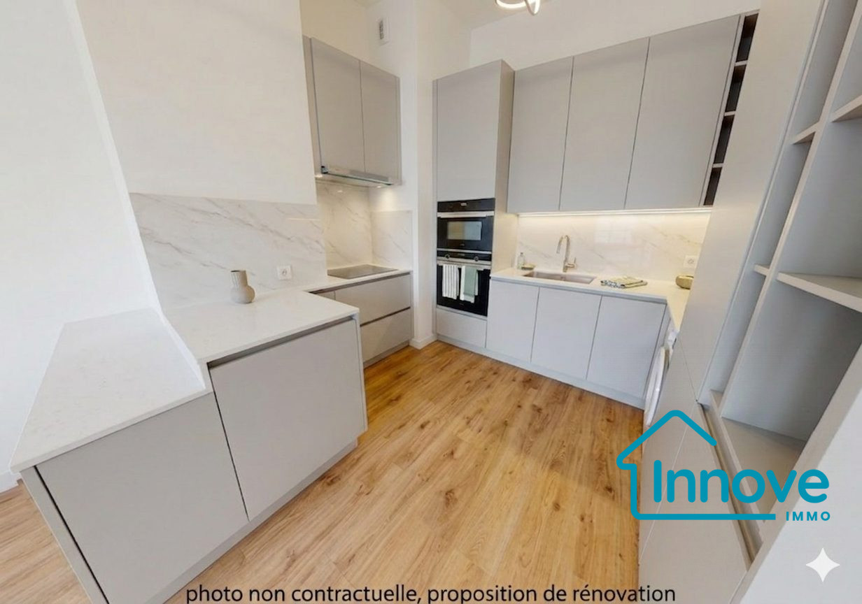 
                                                Vente
                                                 Versailles Montreuil St-Symphorien 4 pièces 100 m²- balcon et