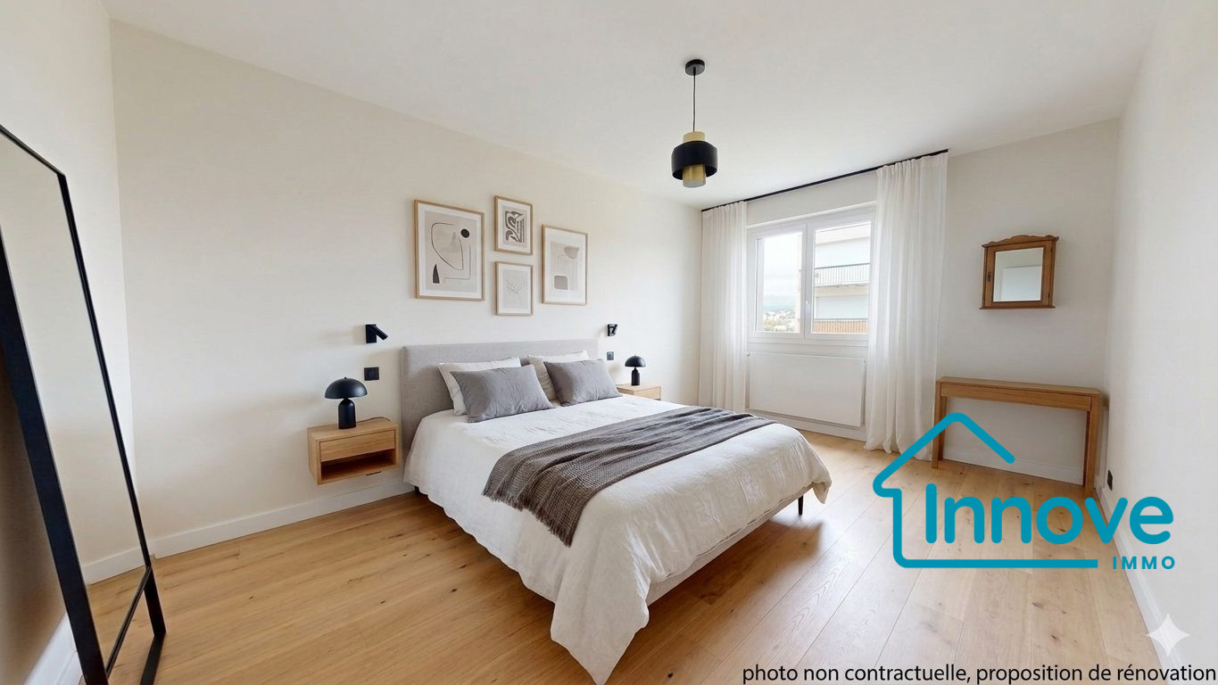 
                                                Vente
                                                 Versailles Montreuil St-Symphorien 4 pièces 100 m²- balcon et