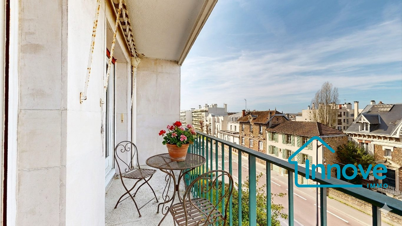 
                                                Vente
                                                 VERSAILLES rive droite- appartement 86 m²_ 2 chambres - balcon
