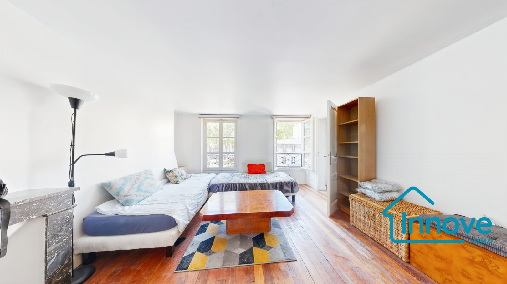 
                                                Vente
                                                 Versailles rue de la Paroisse 3 pièces